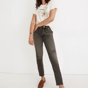 Madewell Denim: The Tall Perfect Vintage Jean in Cosner Wash (Knee-Rip Edition)